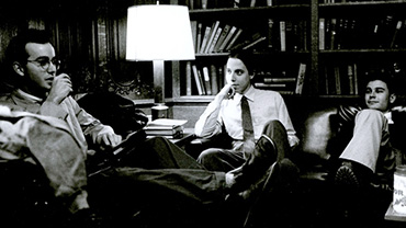 1990. Students relaxing in the reception room, Gibson Hall.